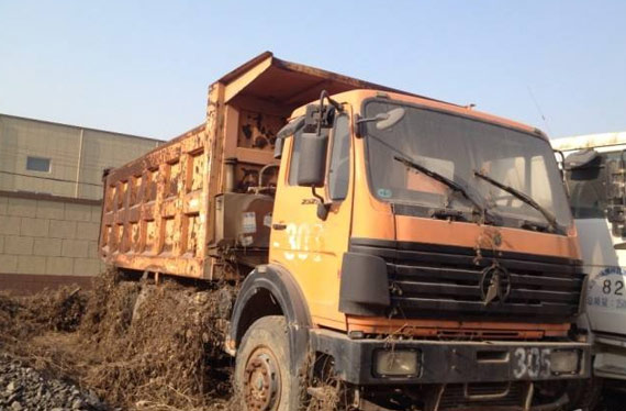 重庆石嘴山报废车回收,车辆报废回收公司